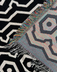 Graphikos Woven Throw